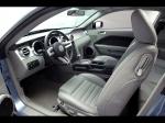 Ford Mustang V6 2005 года